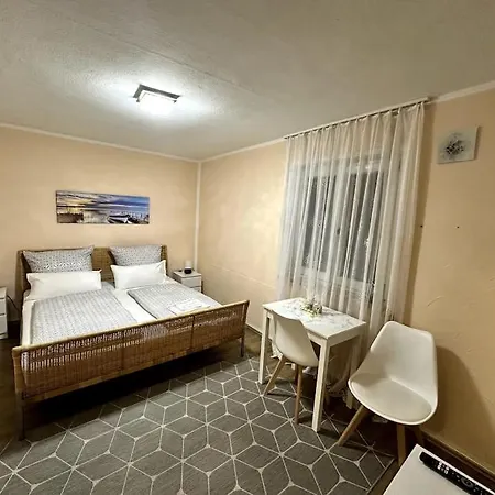 Small Studio For Two - Ferienwohnung Fuer Zwei Bad Reichenhall Buitenkant foto